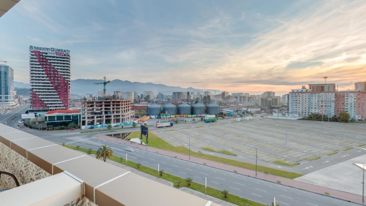 Batumi Studio 1 Luaran gambar