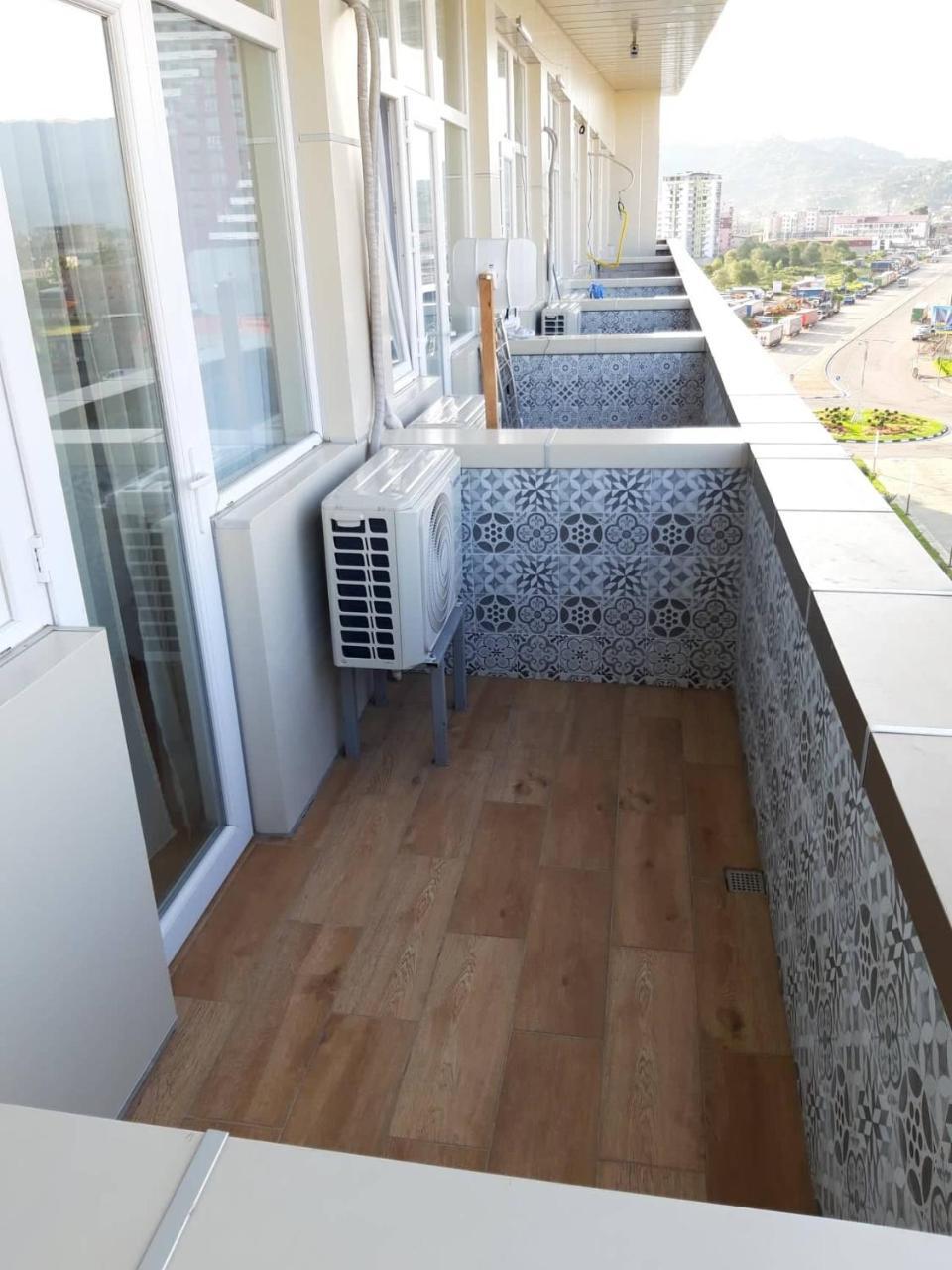 Batumi Studio 1 Luaran gambar