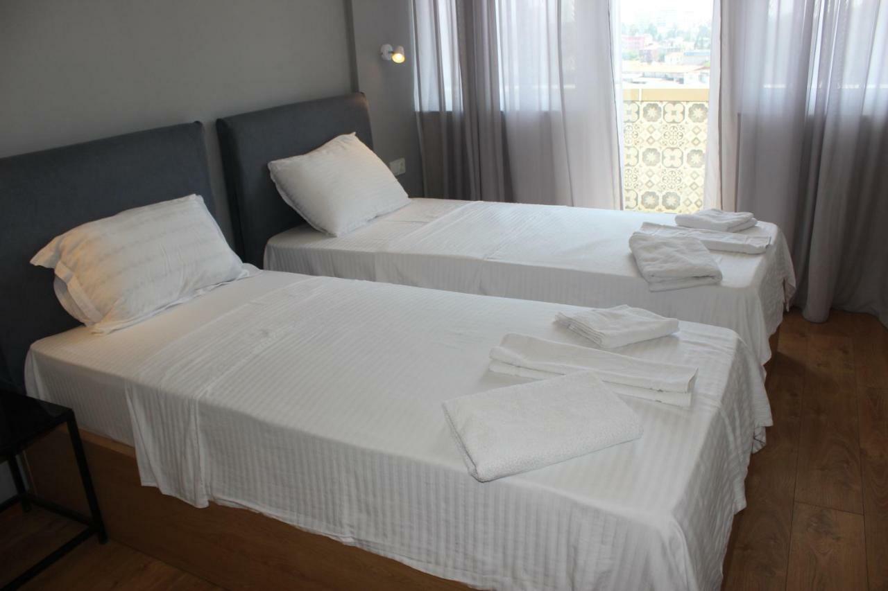 Batumi Studio 1 Luaran gambar